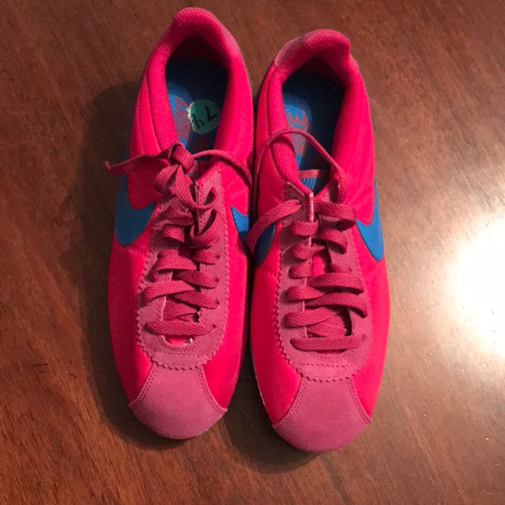 Nike shoes